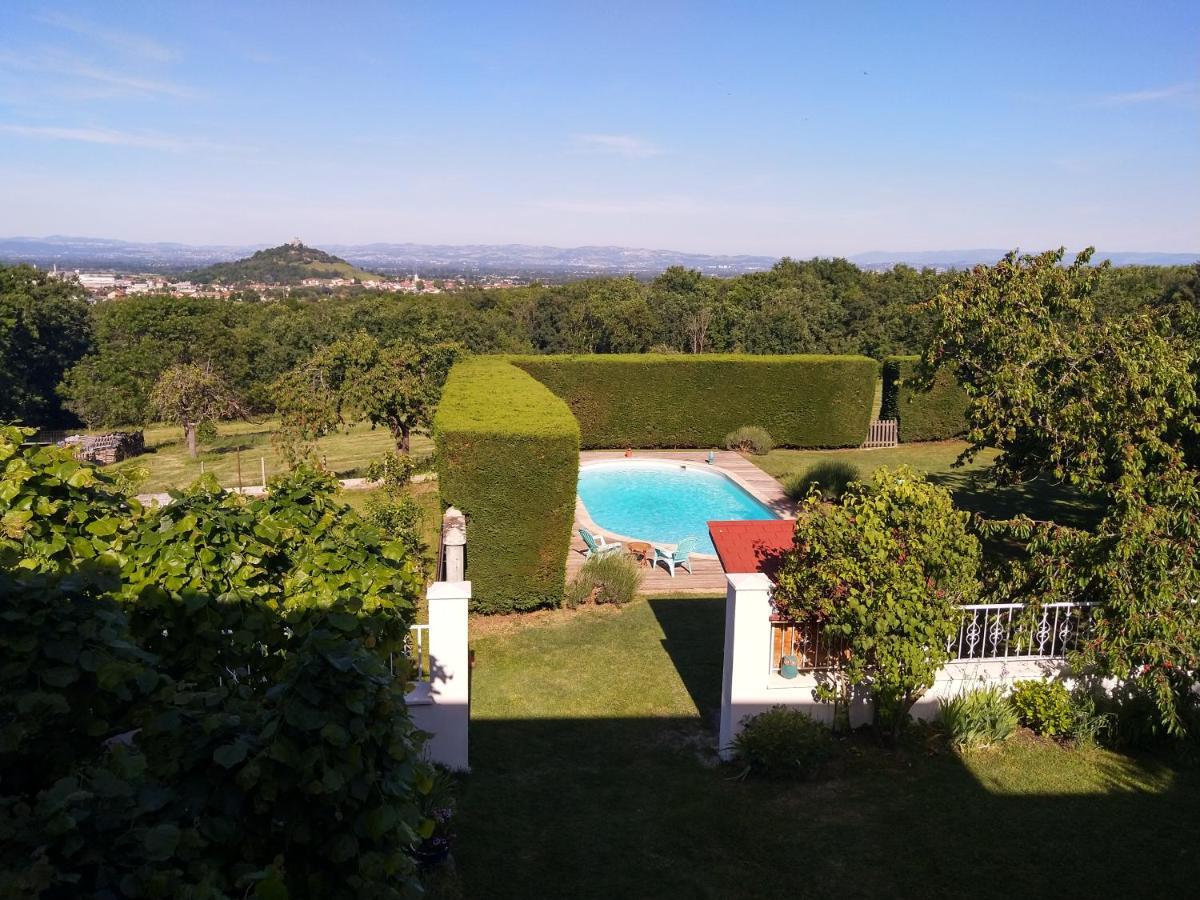 Bed and Breakfast Les Bessonnes Saint-Georges-Haute-Ville Exterior foto